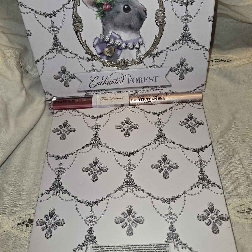 🐰Too Faced "Enchanted Forest" Makeup Palette🐰 - Picture 4 of 5